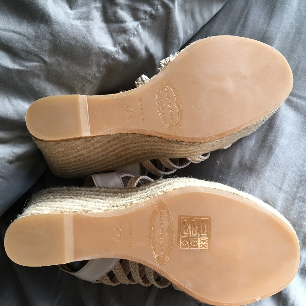 Elie Tahari Beige Alicia Wedges - Picture 5 of 5